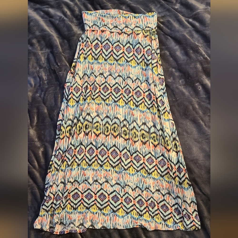Living Doll maxi skirt, womens medium.